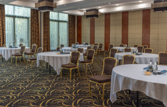 Carousel Desktop Tennyson Banquet 6 Carousel