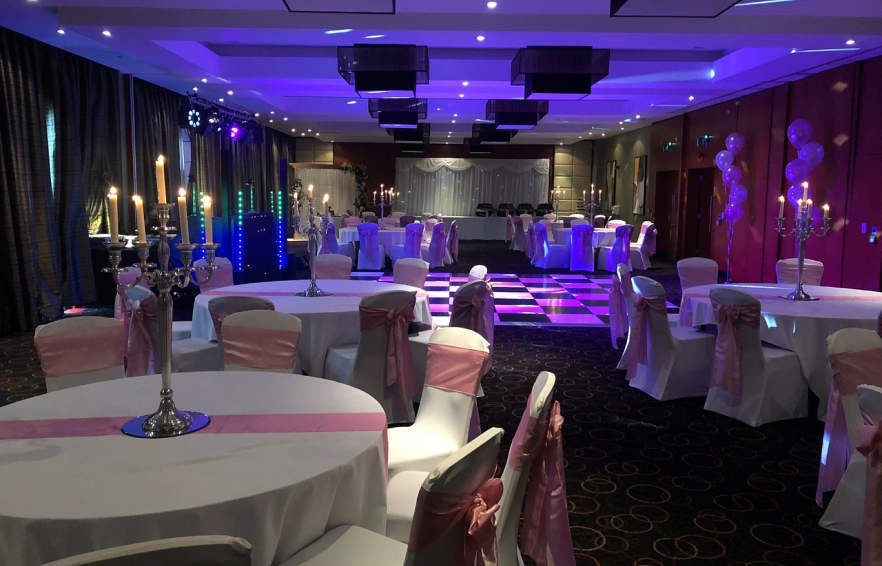 Carousel Desktop Spaces Newton