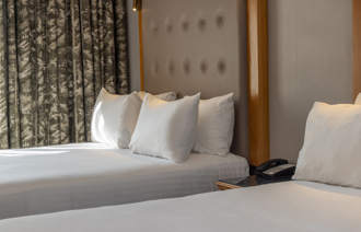 Carousel Desktop Deluxefamily 03