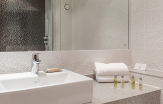 Carousel Desktop Deluxetwin 03